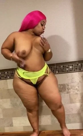 BBW PHAT BUTT🍑 EBONY🍫 ASS🍑 CLAP👏 LOUD🔊 IN SHOWER🚿 PINKY🩷 image 7