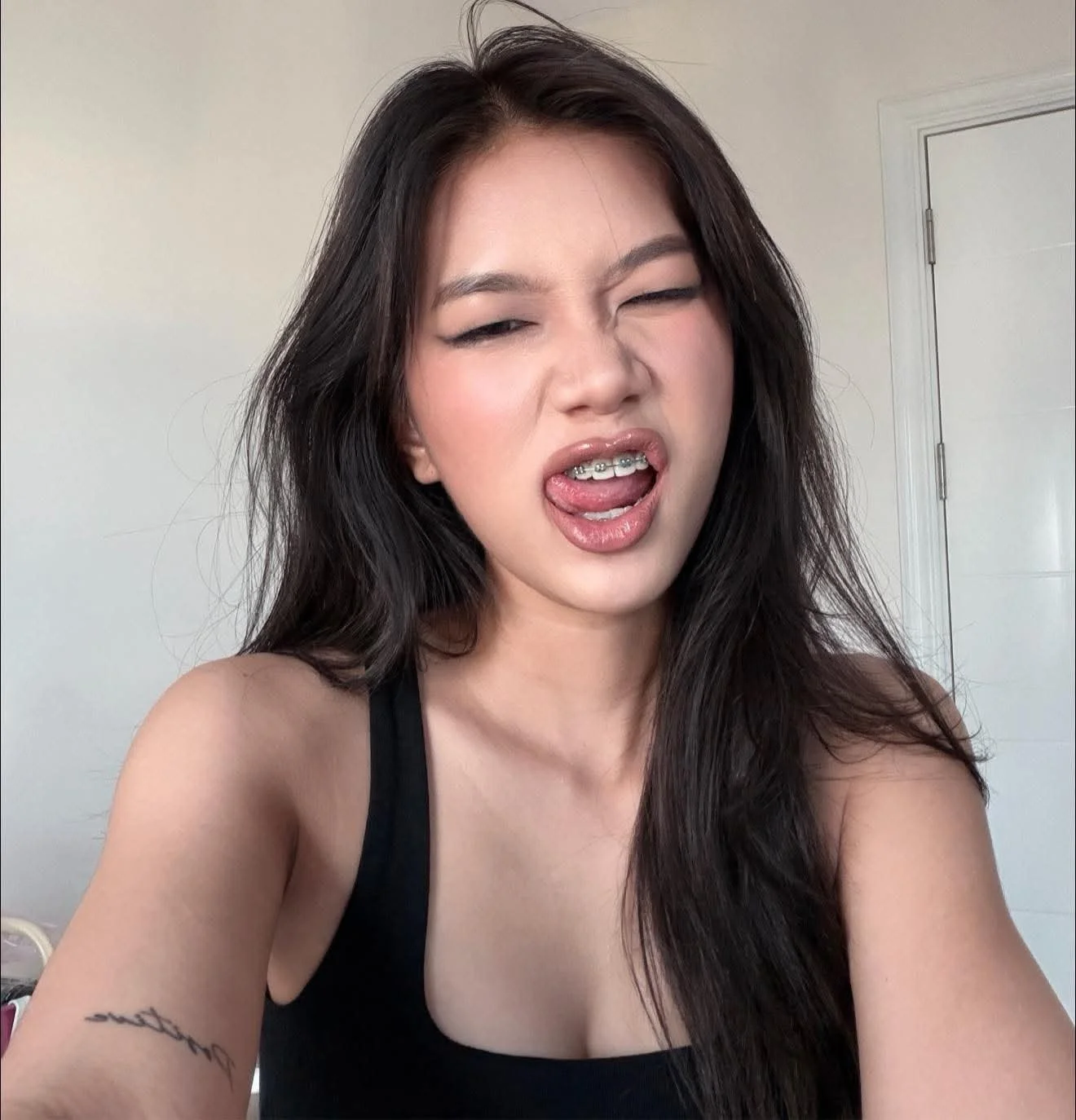 Fang who want see ai ? image 4