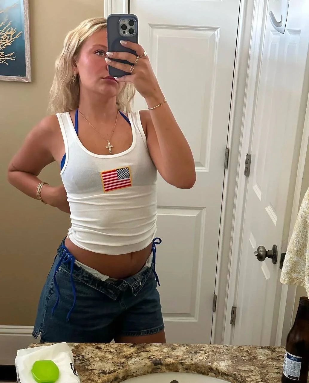 Sexy blonde webslut teen Sarah image 23