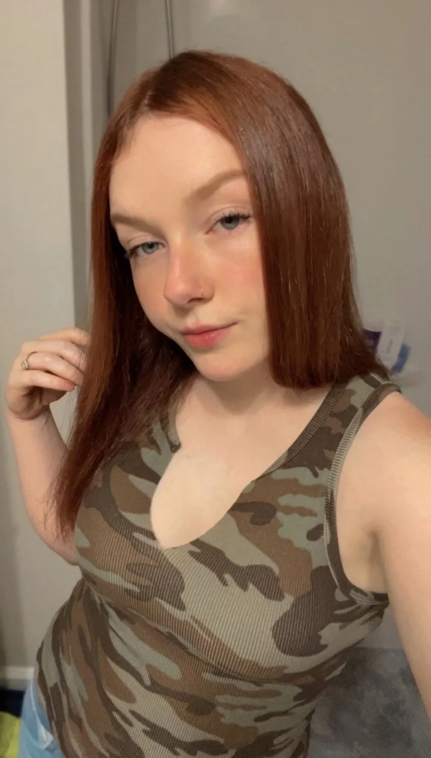 Pretty slut Selina kik leakHoez2 image 1