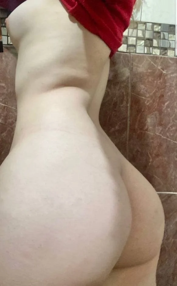 Linda culona image 2