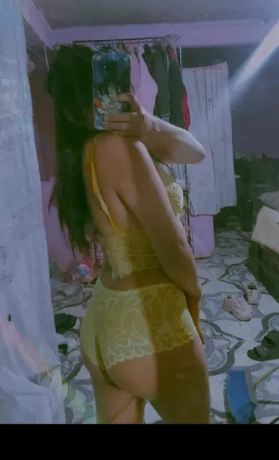 Una ex🤤 cover image