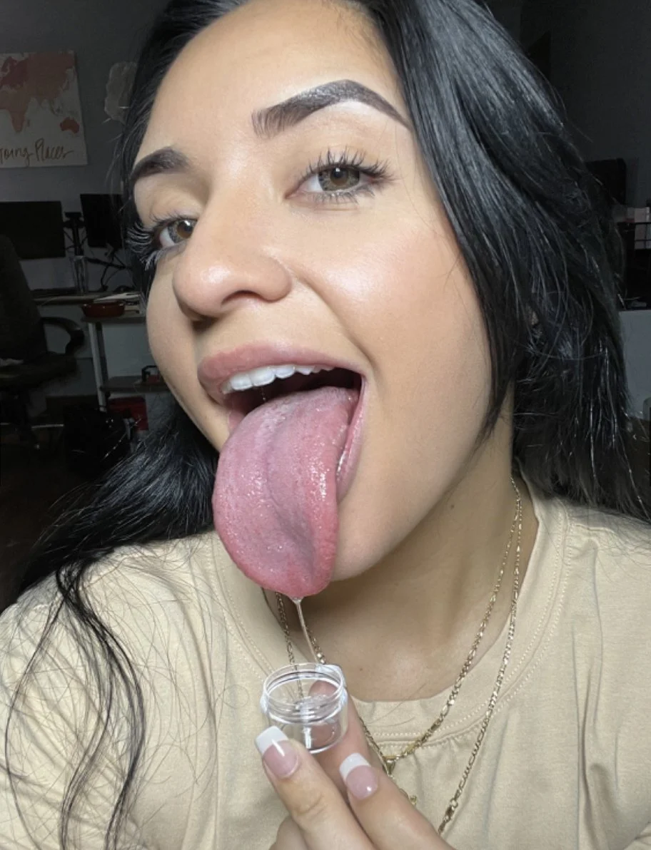 Gorgeous latina with an incredible tongue is begging to get throatfucked image 12