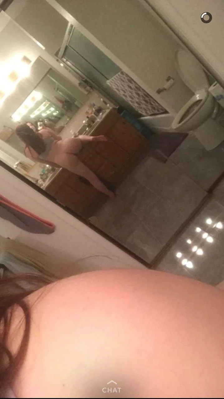 PAWG Hotwife image 4