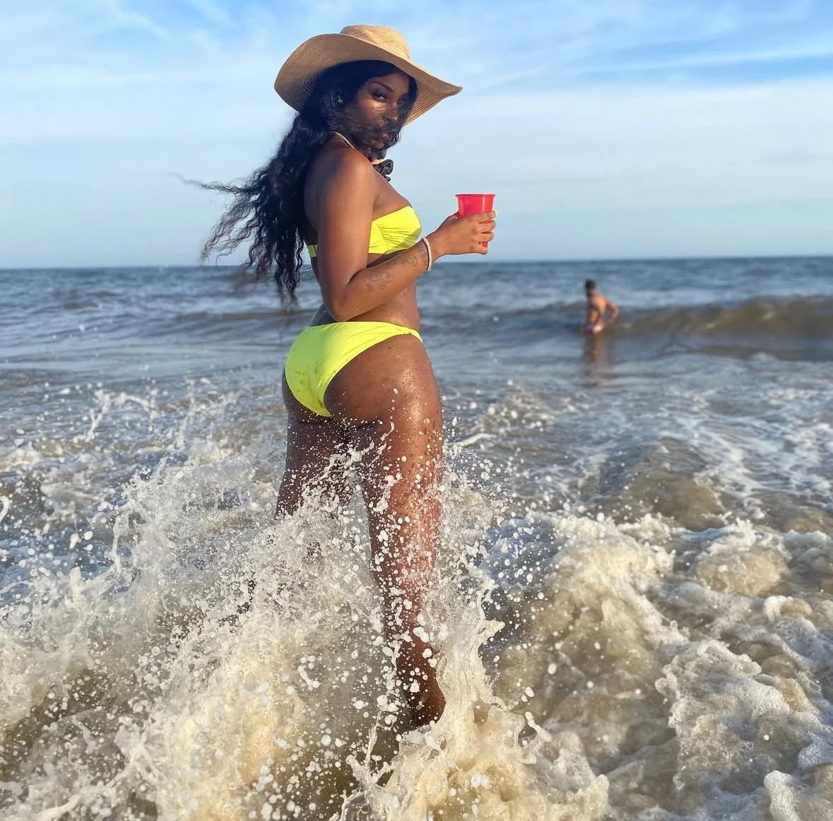 Slutty Ebony Wife And Ex With A Fatass And A Little Bit Of Additude image 17