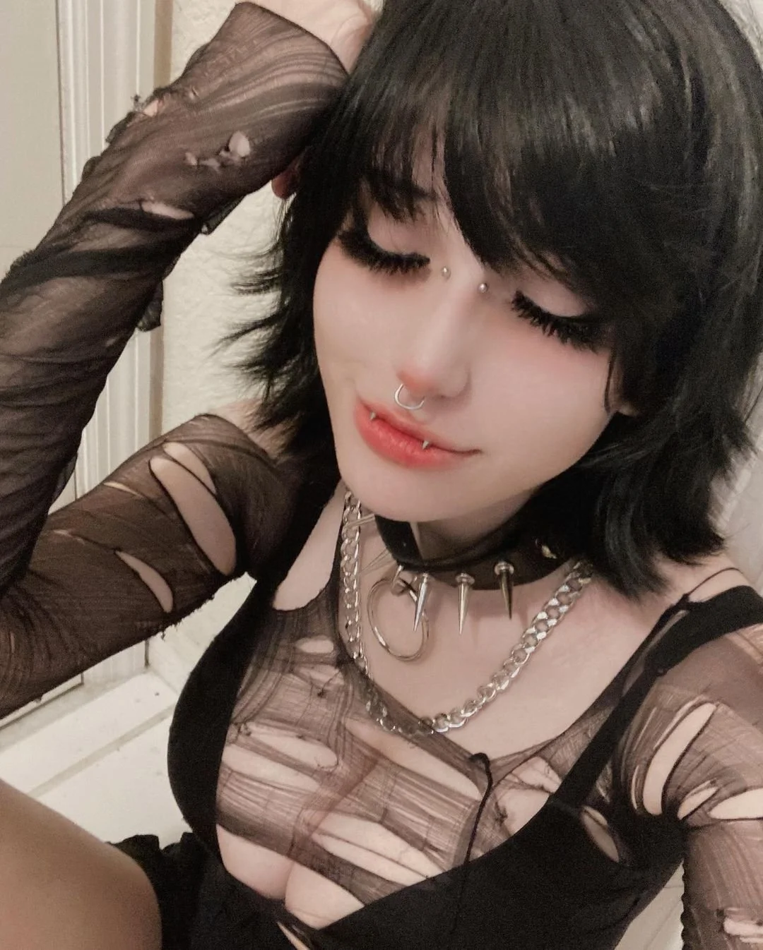 Big tit goth latina main image