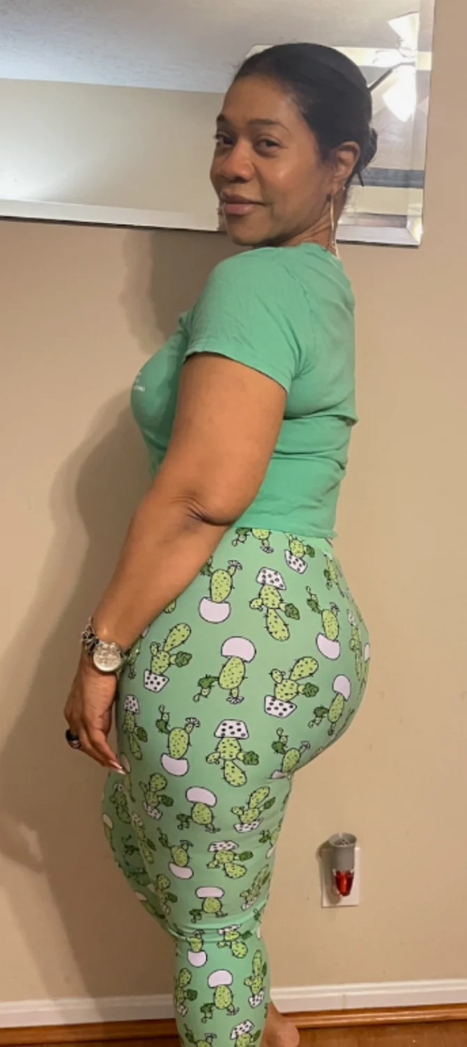 Ebony Cougar vs. BBC YN image 3