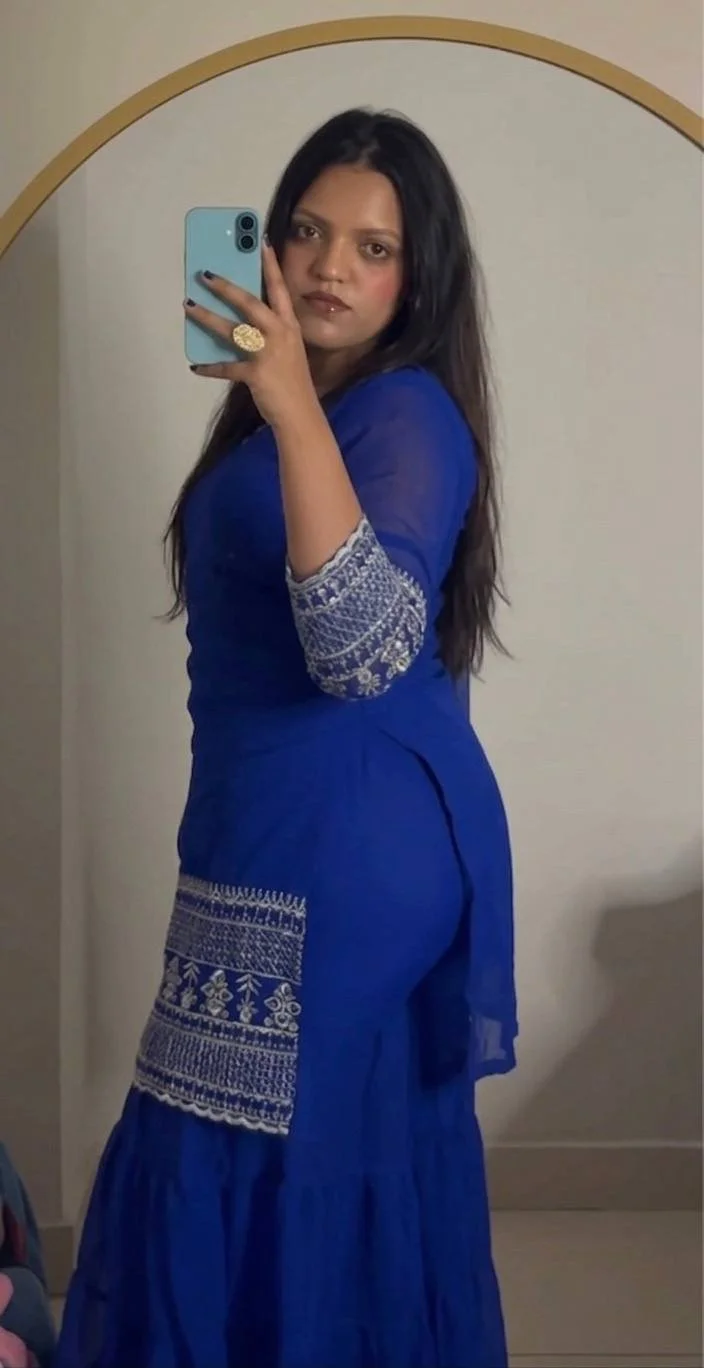 Indian baddie dusky simran with her face viral live stream image 2