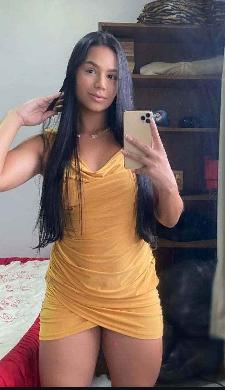 Morena novinha fitness coxuda image 8