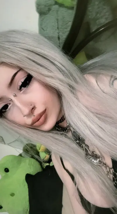Empty your balls into a goth girl like me cover image