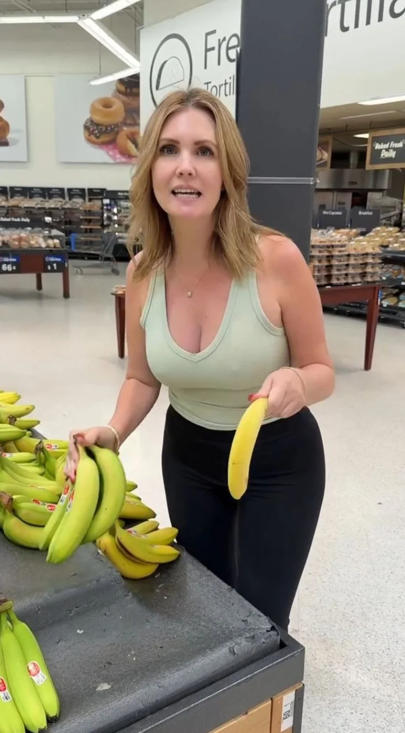 Cougar hairy pussy mother on display whoring herself for dollars image 4