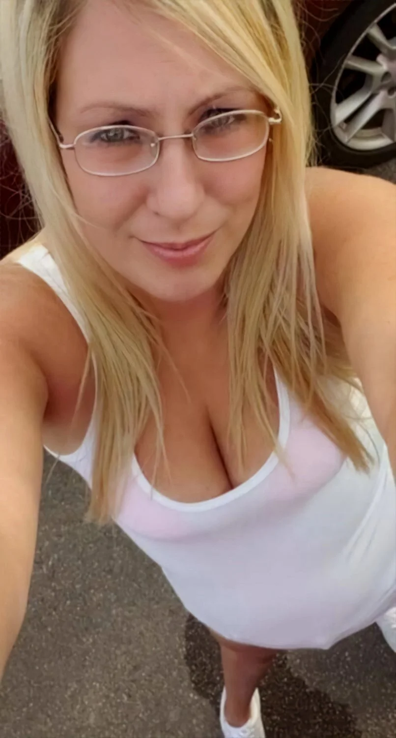 Blonde milf slut image 12