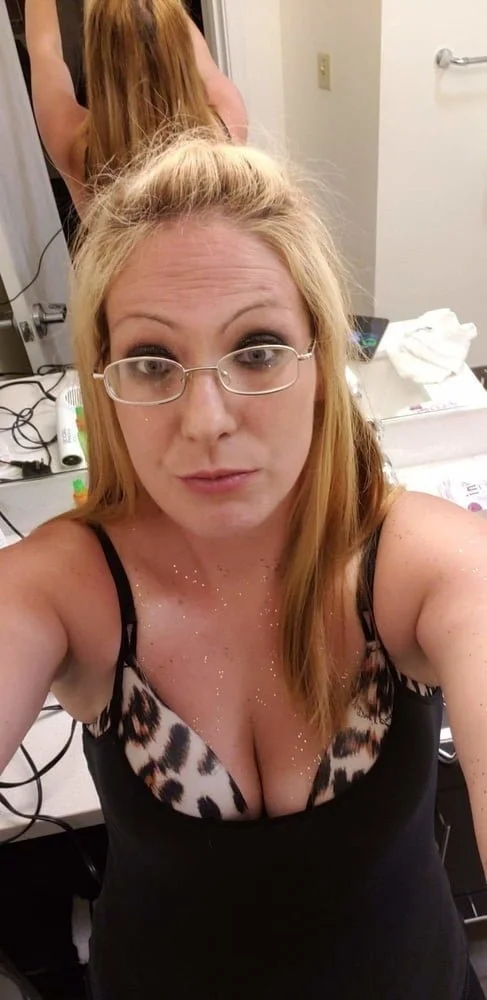 Blonde milf slut image 5