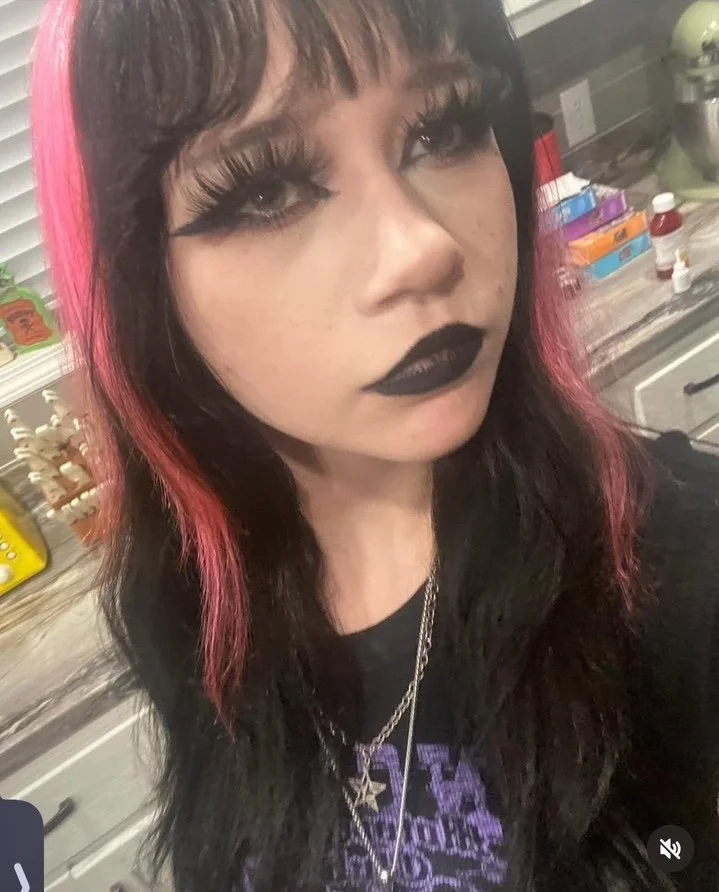 Gothic teen wants to see you Trib her in dm. main image