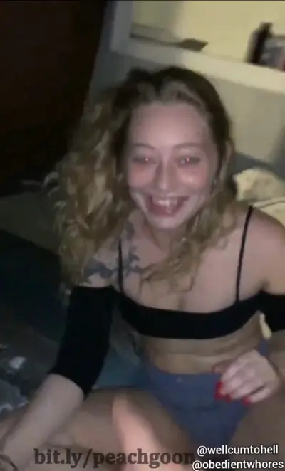 White girl cheating on her lesbian girlfriend while suckling dick on the phone 😈 💦 cover image