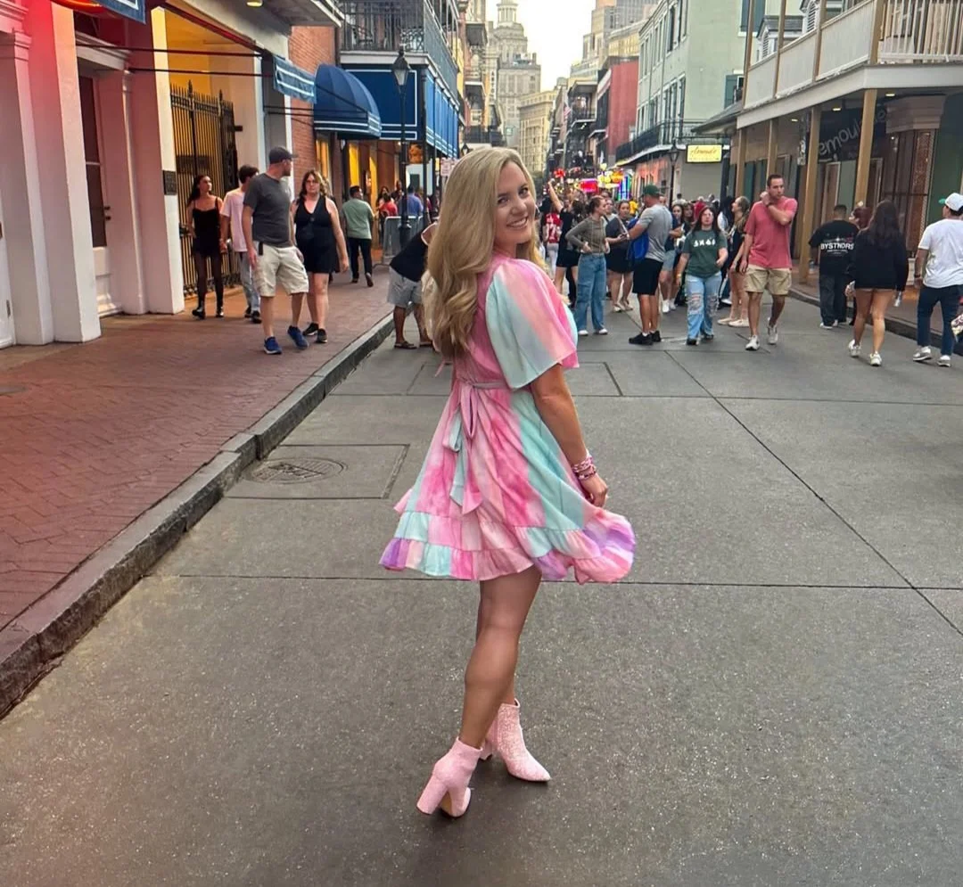 Gorgeous pittsburgh reporter with beautiful tits image 2