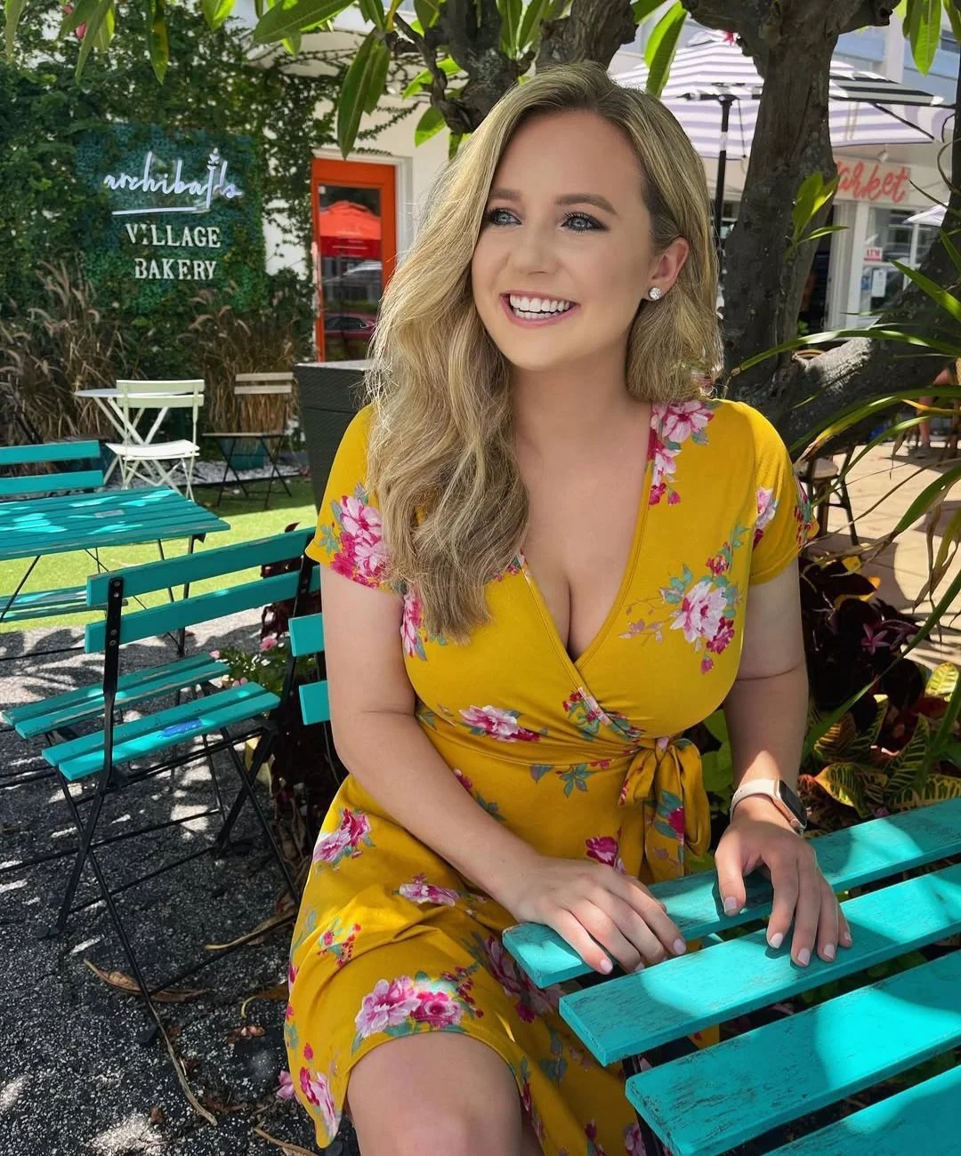 Gorgeous pittsburgh reporter with beautiful tits image 7