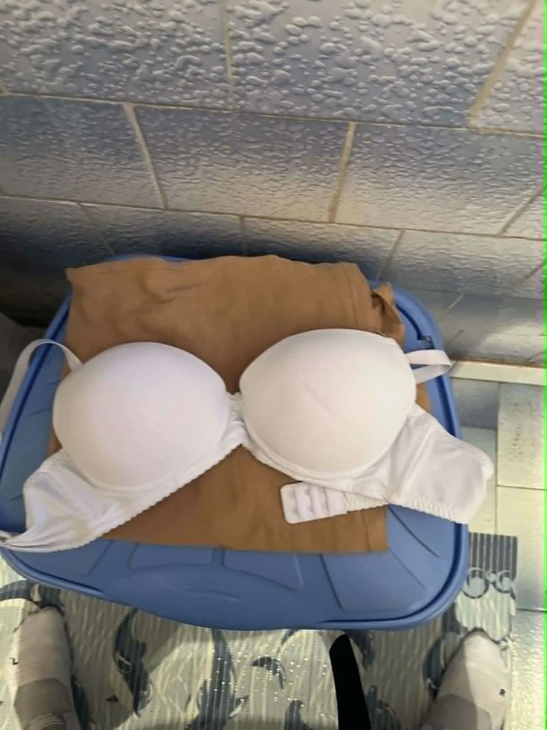 My mom big fucking bra. Hit me up in the dm to talk more about our moms main image