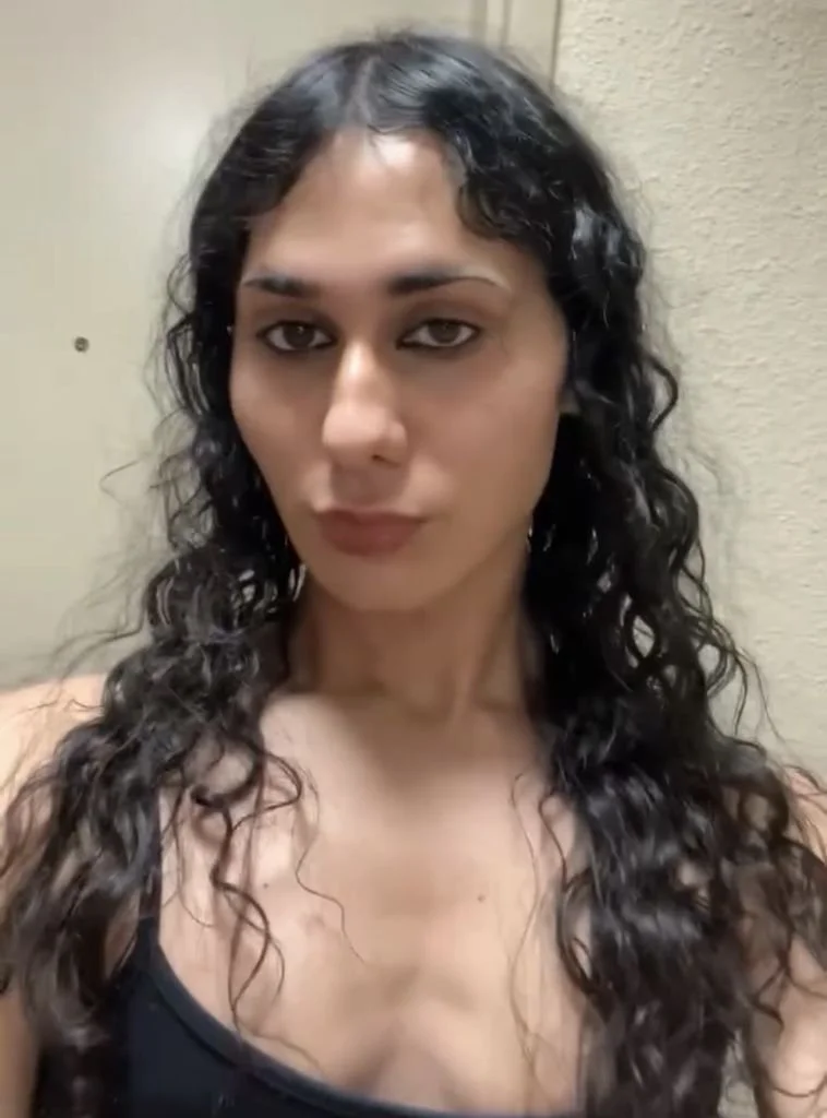 Big dick femboy main image