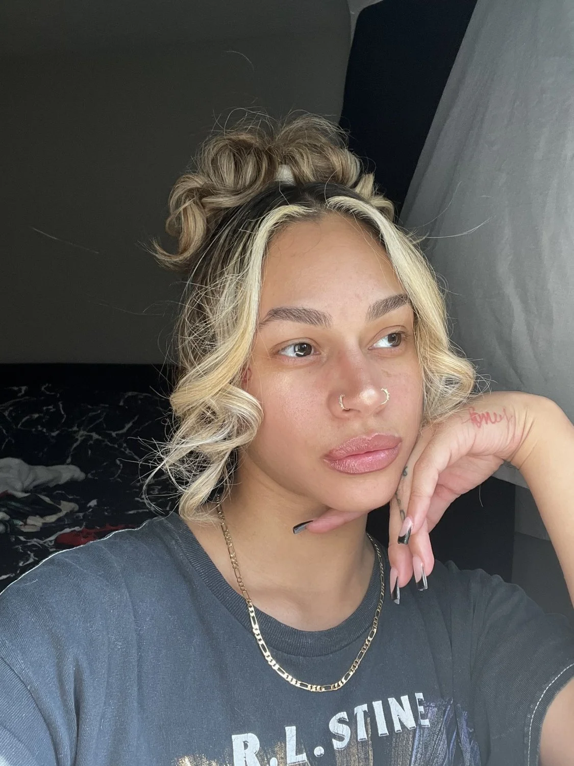 Curly Ass image 6