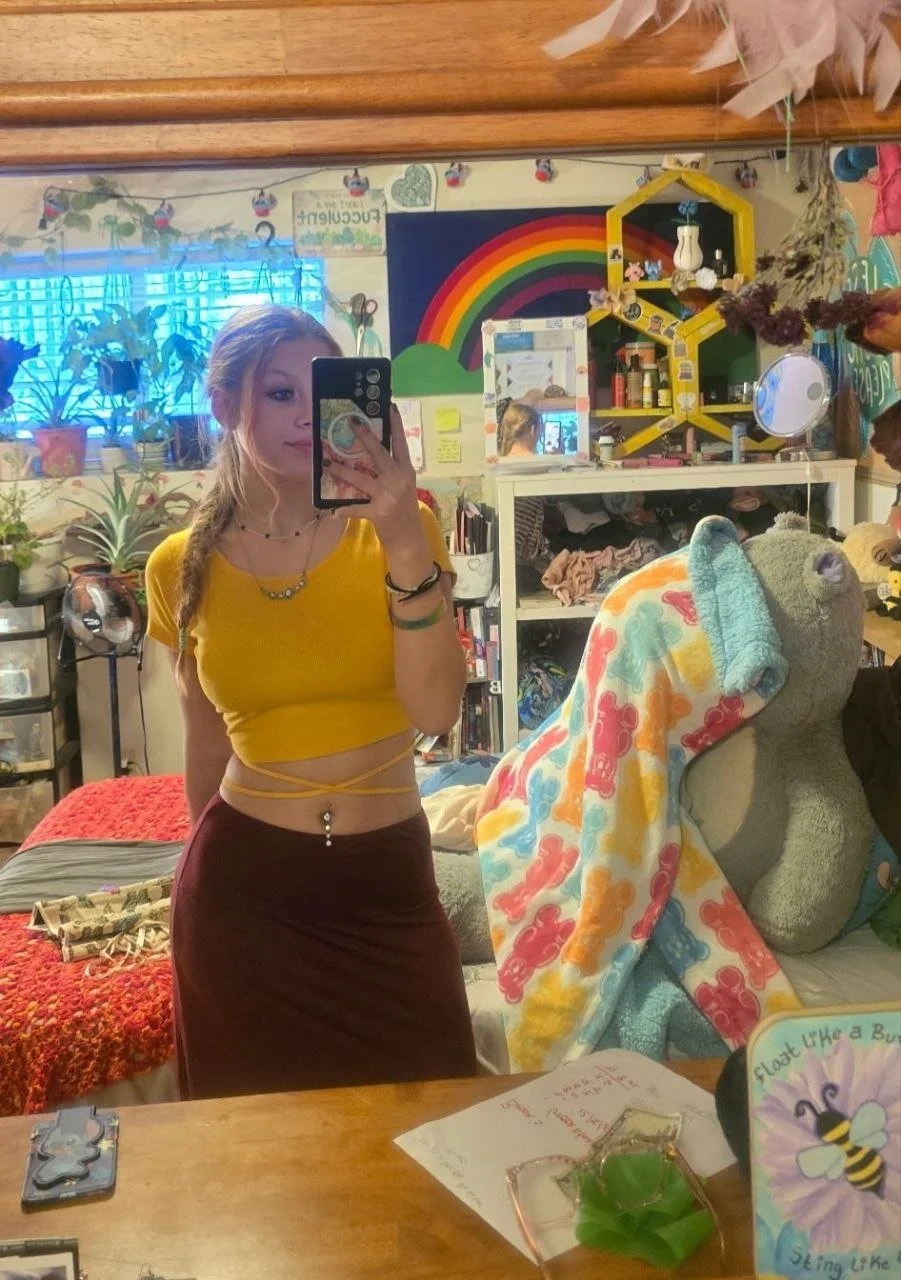 Exposing Webslut Jes image 2