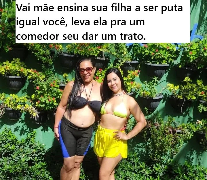 Mãe e Filha tesudas. O que fariam com elas? image 3
