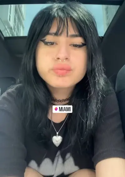 Ambbiik (Hermana De TiagoPZK) cover image