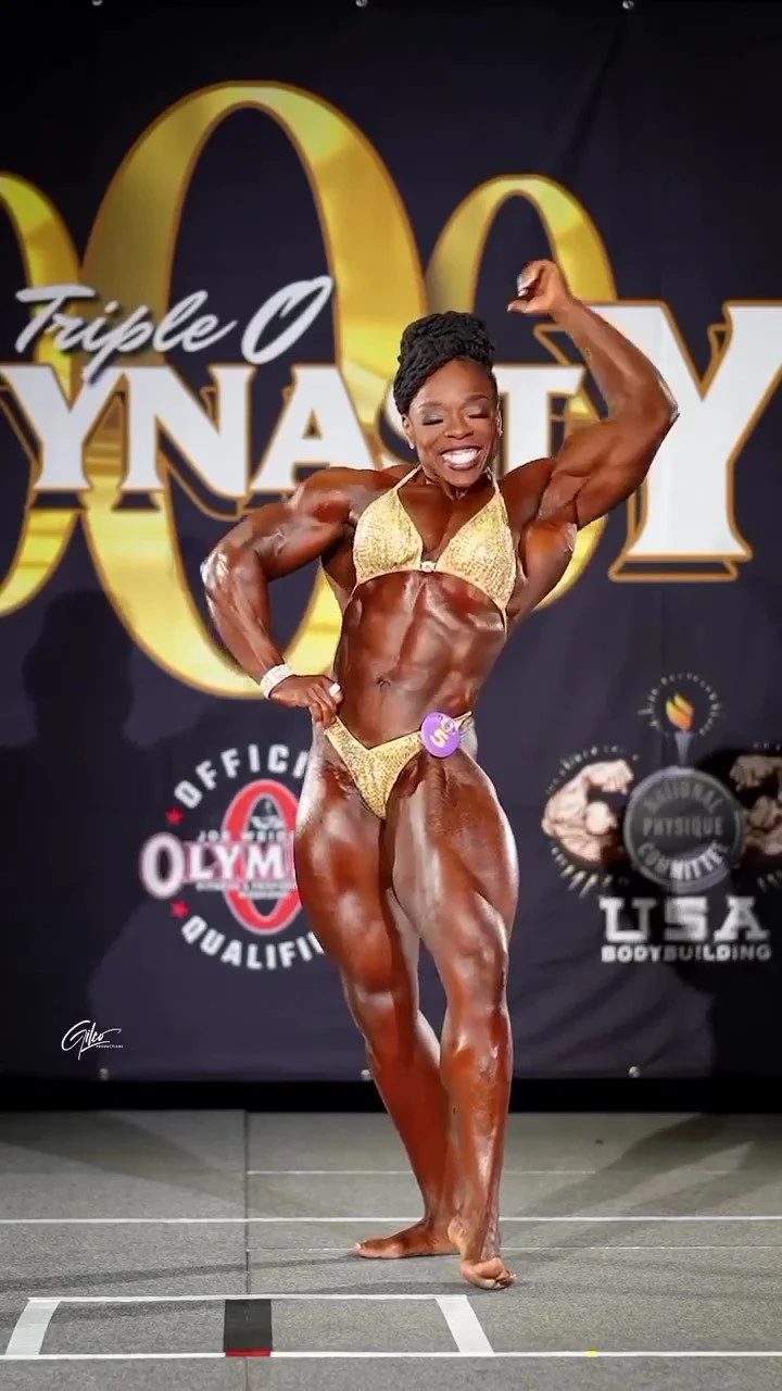 Mrs Givan, the scent of her muscle armpits makes all judges explode image 16