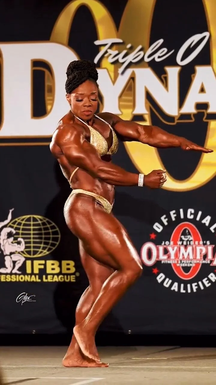 Mrs Givan, the scent of her muscle armpits makes all judges explode image 38