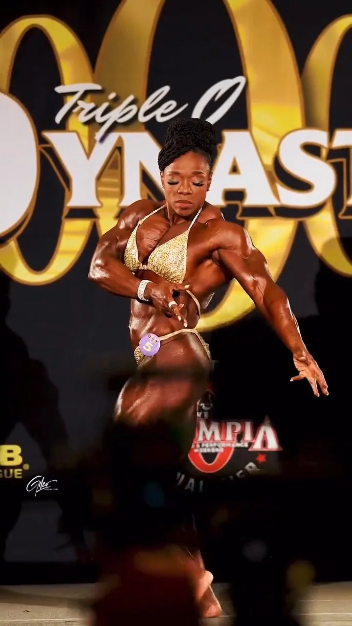 Mrs Givan, the scent of her muscle armpits makes all judges explode image 45