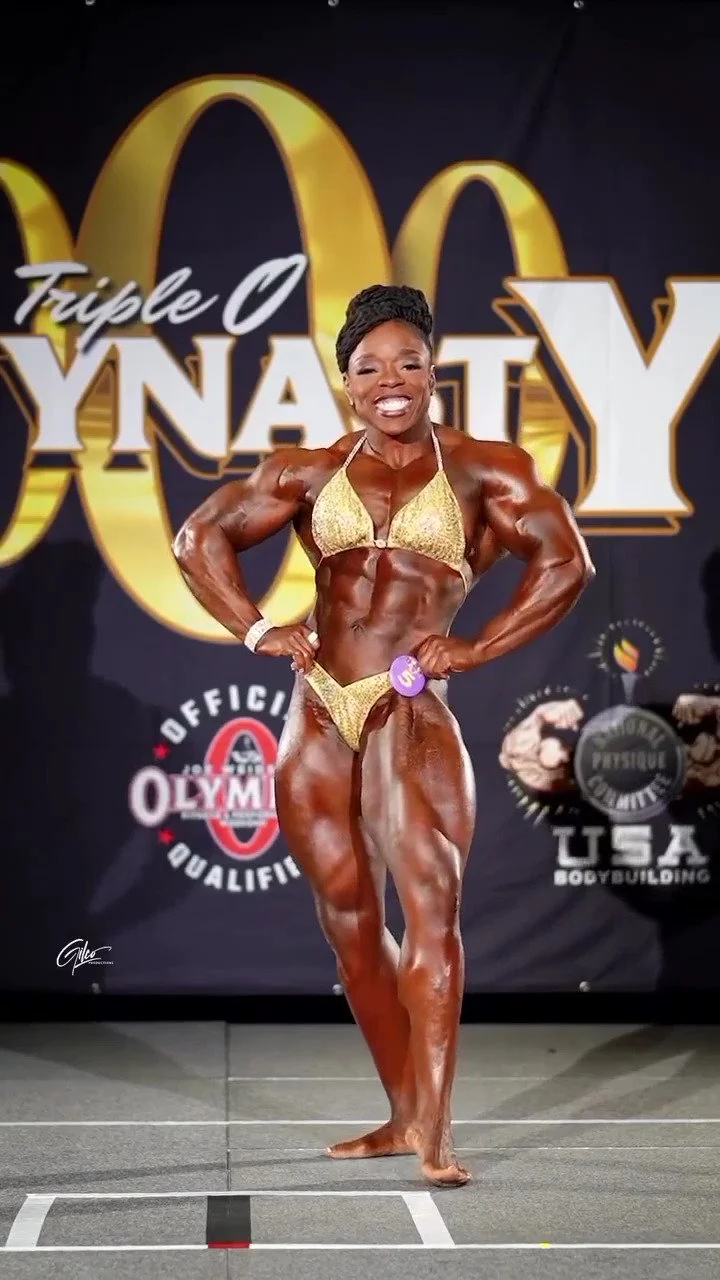 Mrs Givan, the scent of her muscle armpits makes all judges explode image 6