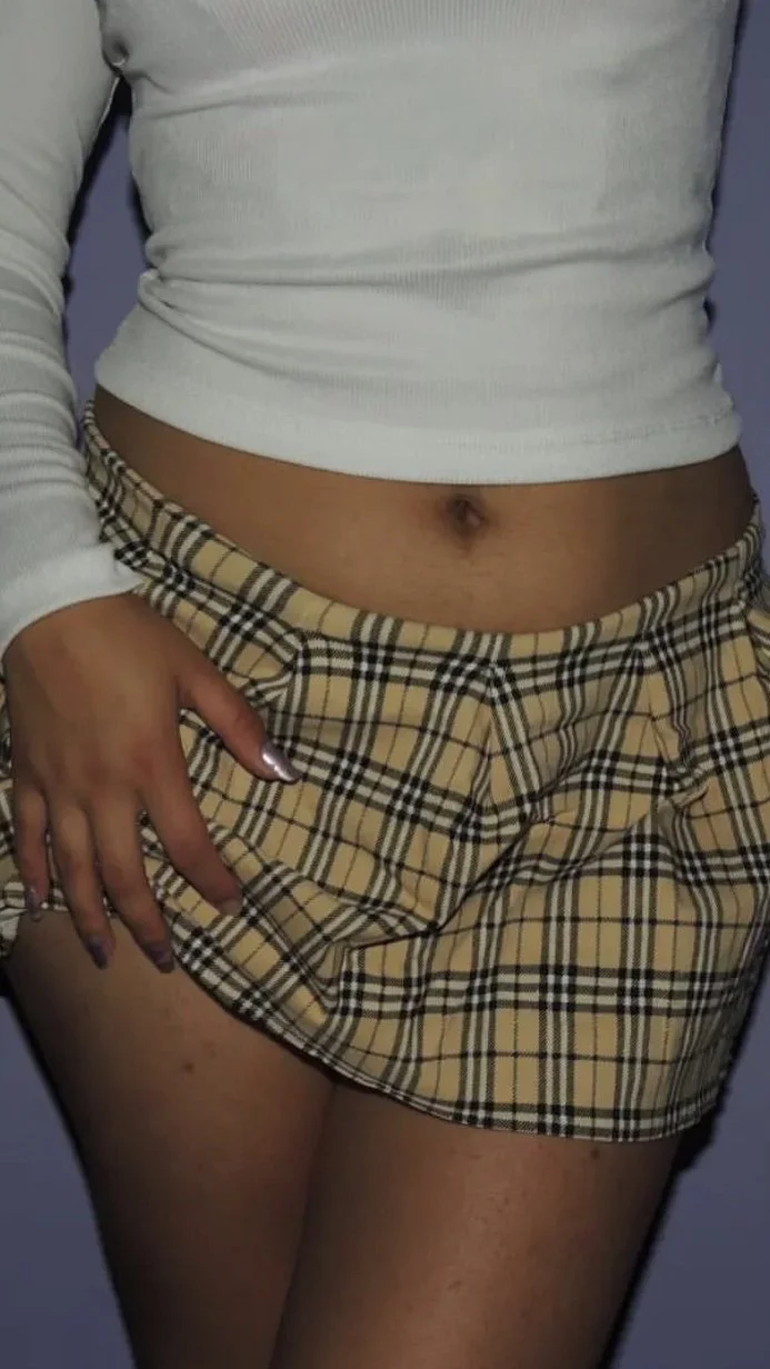 Argentina, Me dejo coger por amigo, antes de que llegue mi novio image 4