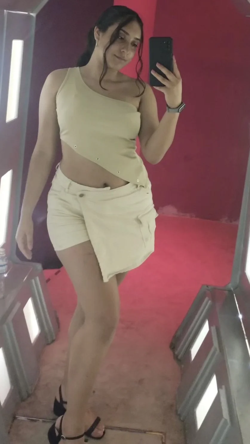 Argentina, Me dejo coger por amigo, antes de que llegue mi novio image 5