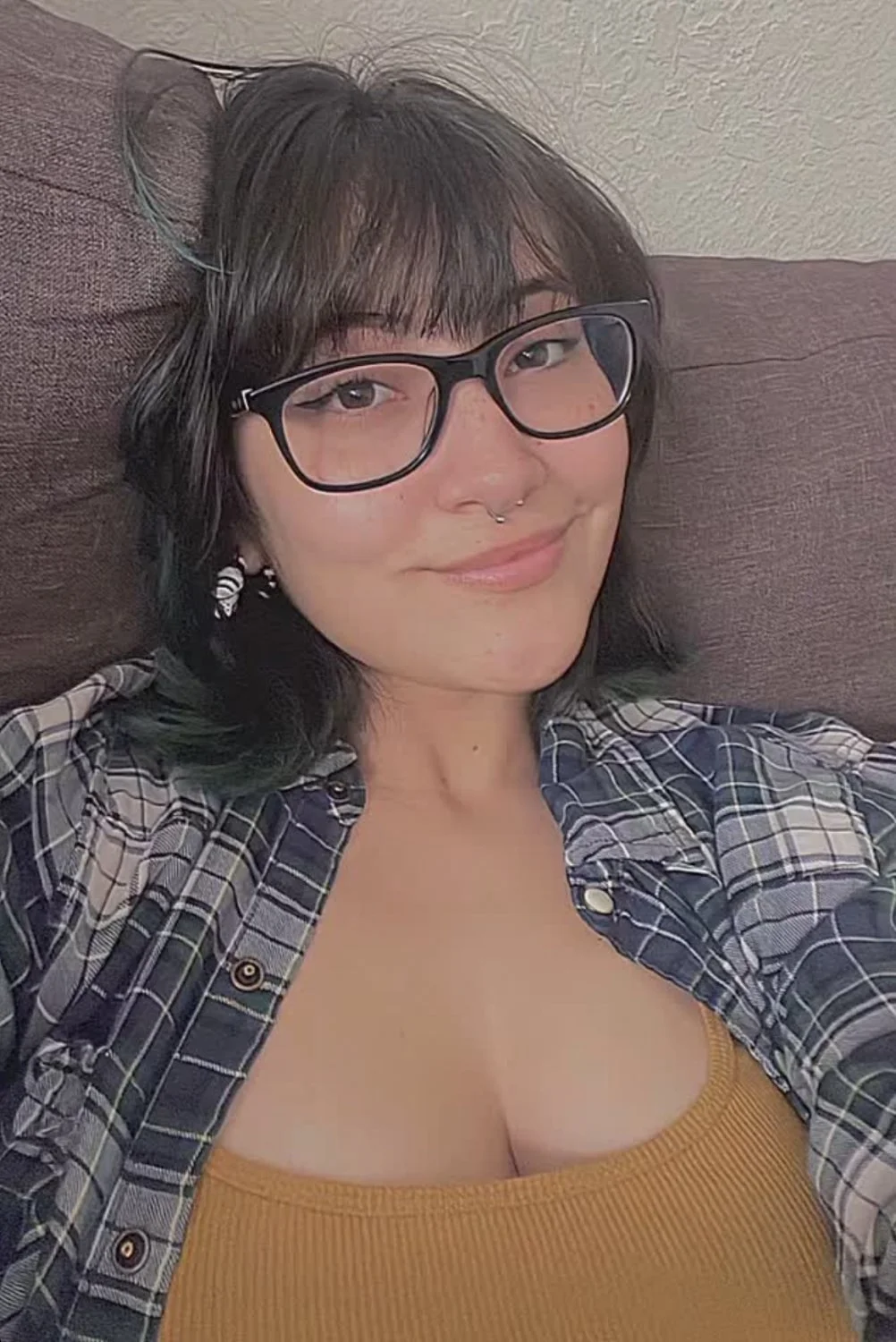 Fine ass Latina with natural boobs image 8