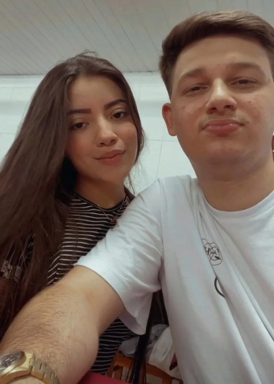 Corninho burro é bom demais! Confia em qualquer macho para ver ele gozando na intenção da mina image 3