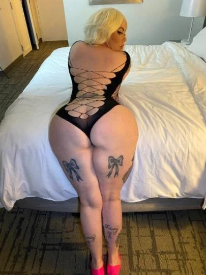 Stupid Thick Adult Actress Marilyn Melons image 15