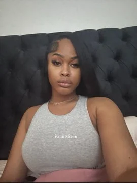 How fine she is I'll stare her in the eyes the whole 14 experience 💦💦💦😵‍💫😵‍💫🍆 image 4