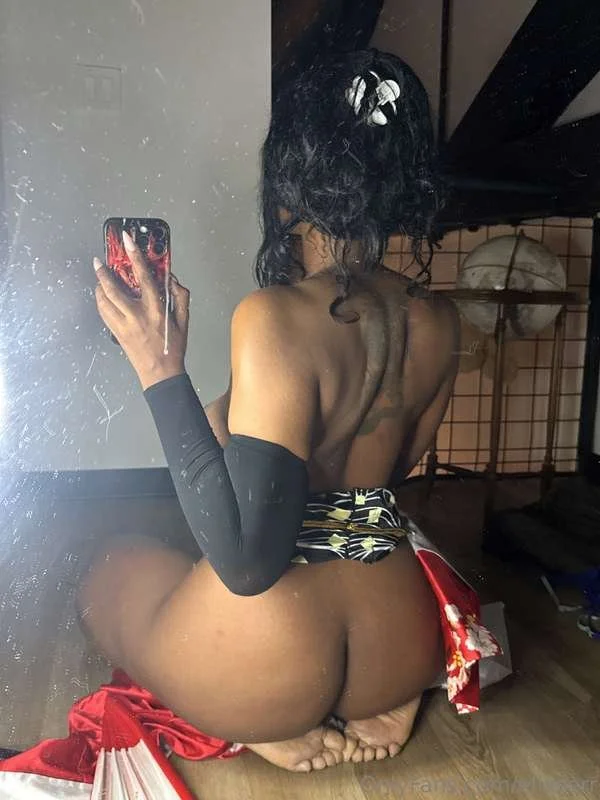 Goon To This Ebony Goddess image 13