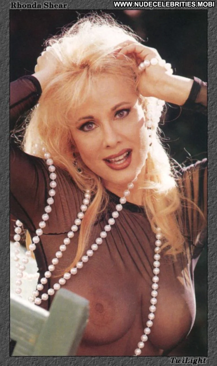 [Infomercial] This MILF Was a Sex Symbol Back In The Day Before She Sold Bras image 30