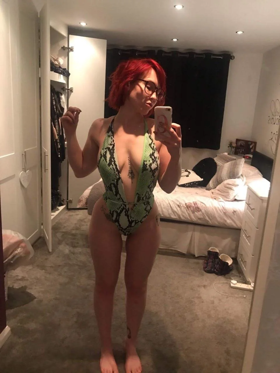 PAWG image 11