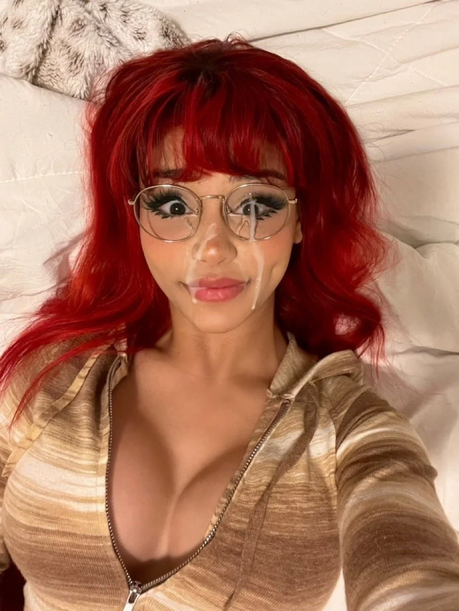 red haired petite railed main image