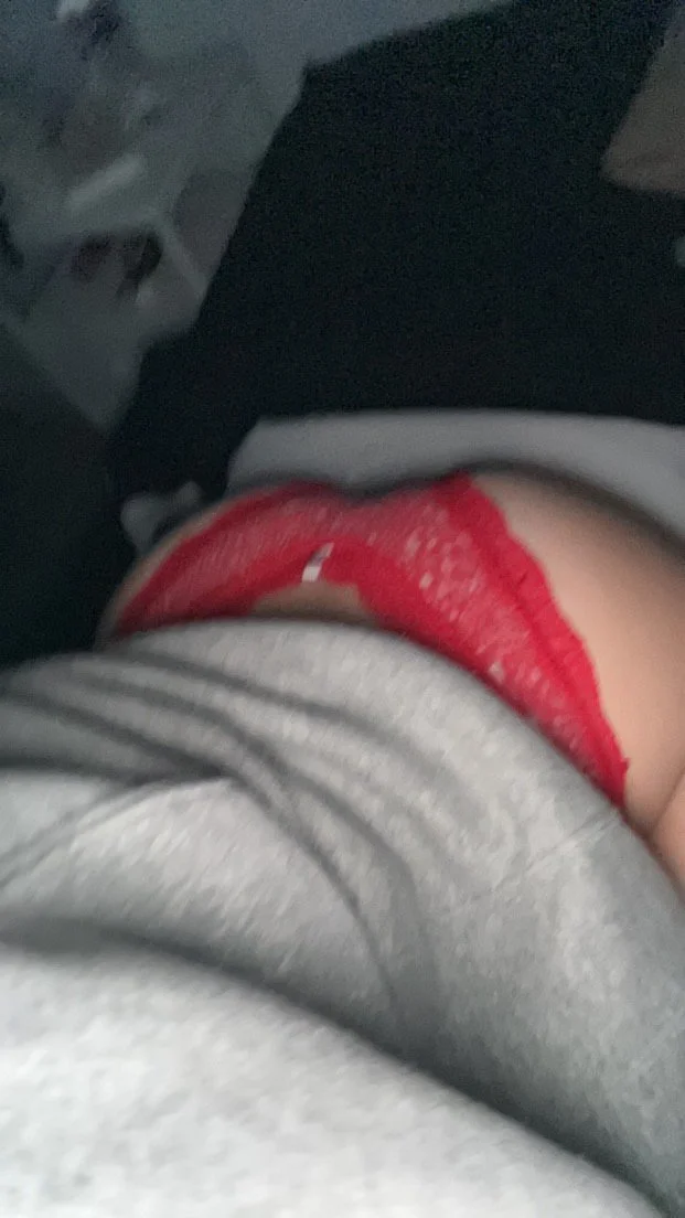 Exposed Slut (Didn’t ask) image 7