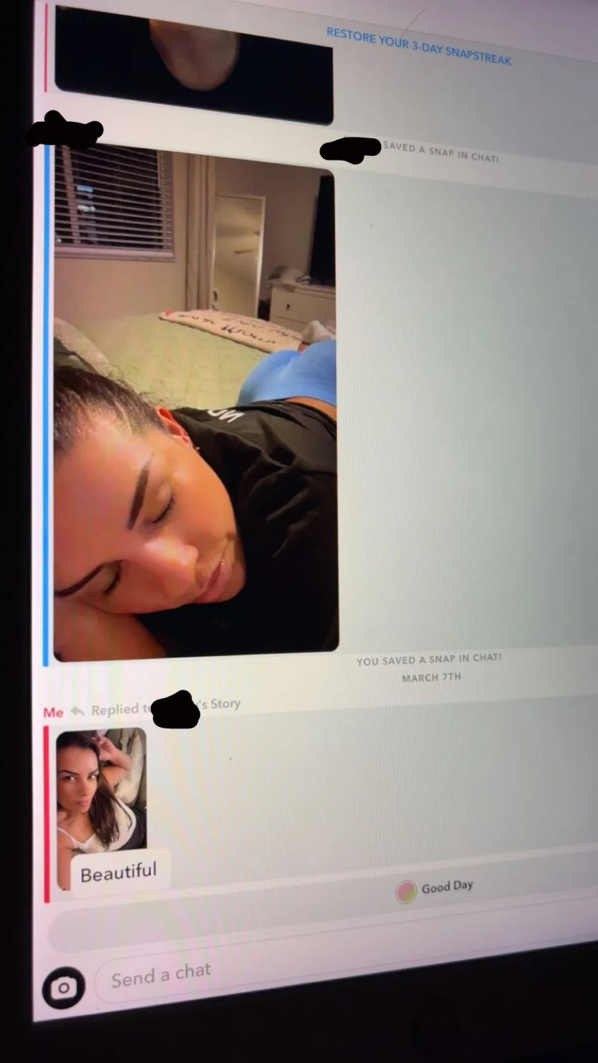 Brazilian MILF Cheating with texts image 10