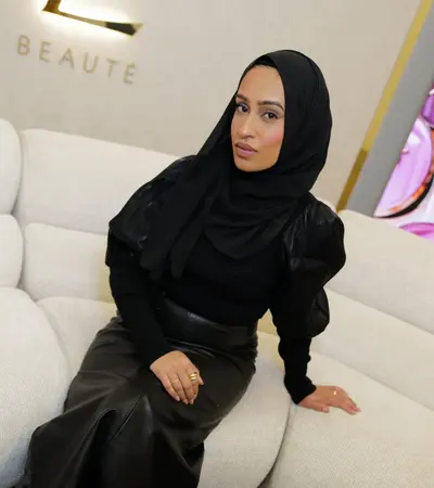 Indian paki bengali hijabi twerking hard cover image