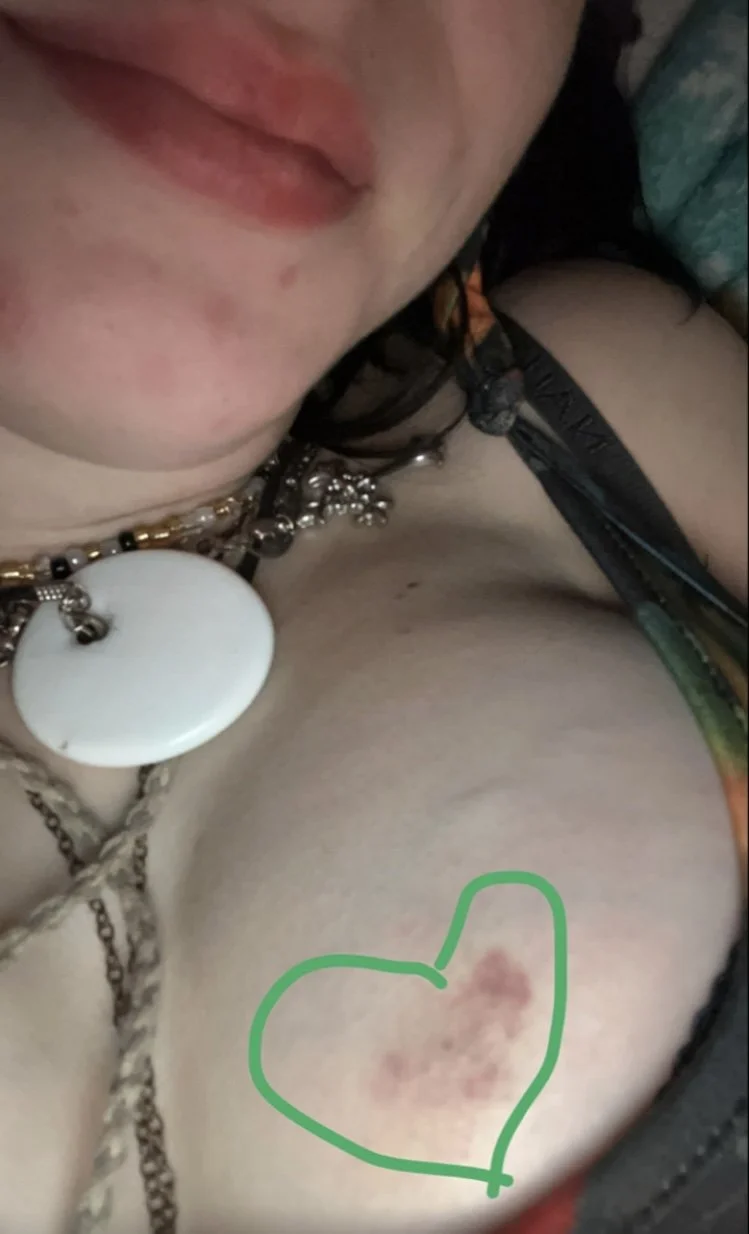 18 year old emo slut (Grove, Oklahoma) image 11