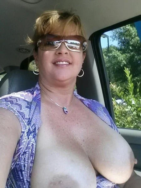 Sarah - A Curvaceous Milf From LV - Part 1. (p2) image 12