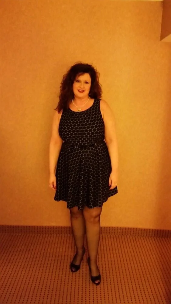 Sarah - A Curvaceous Milf From LV - Part 1. (p2) image 22