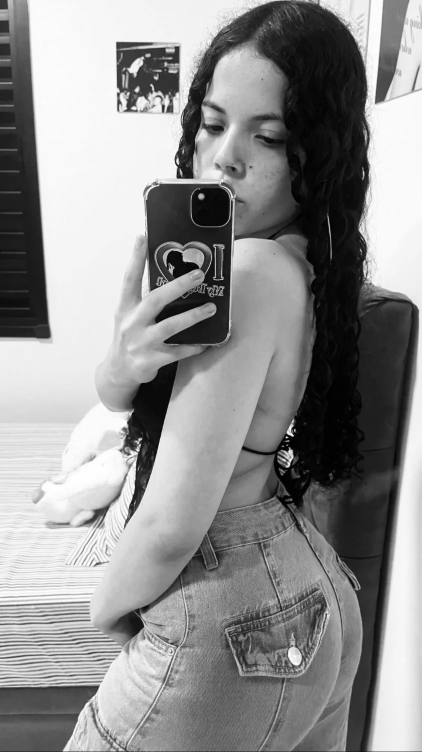 She fine asf image 2