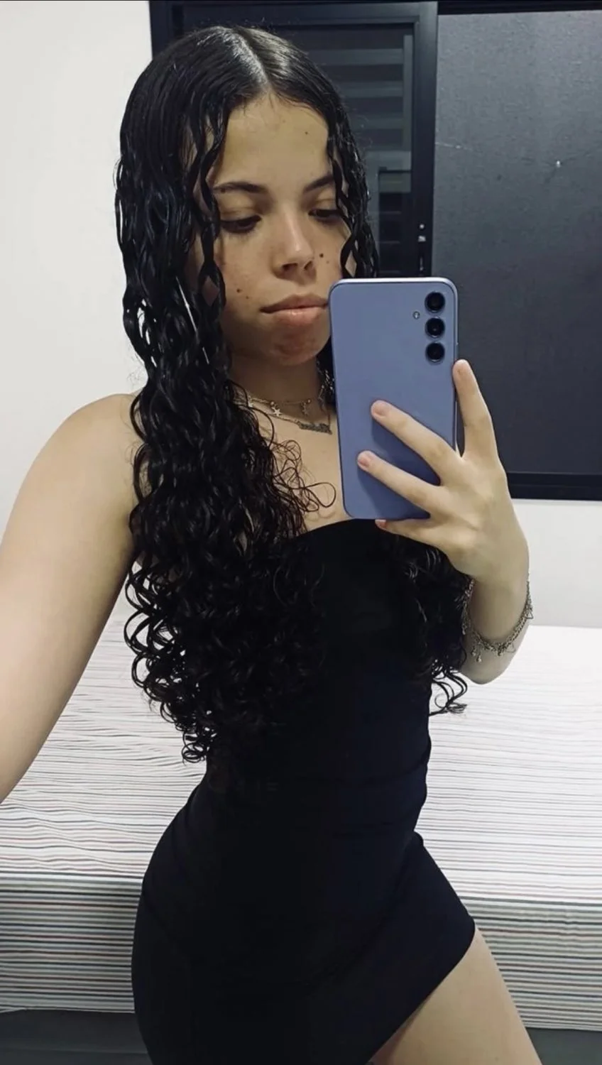 She fine asf image 6