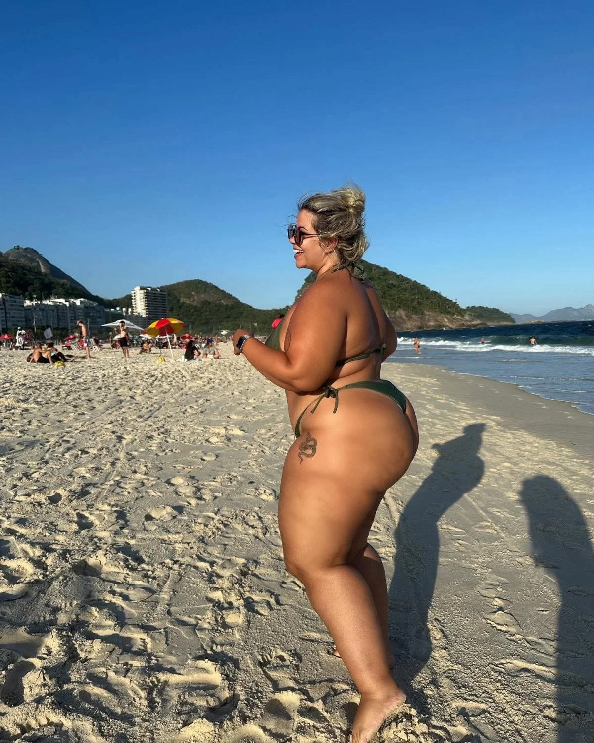 Grandona 🤤 image 22